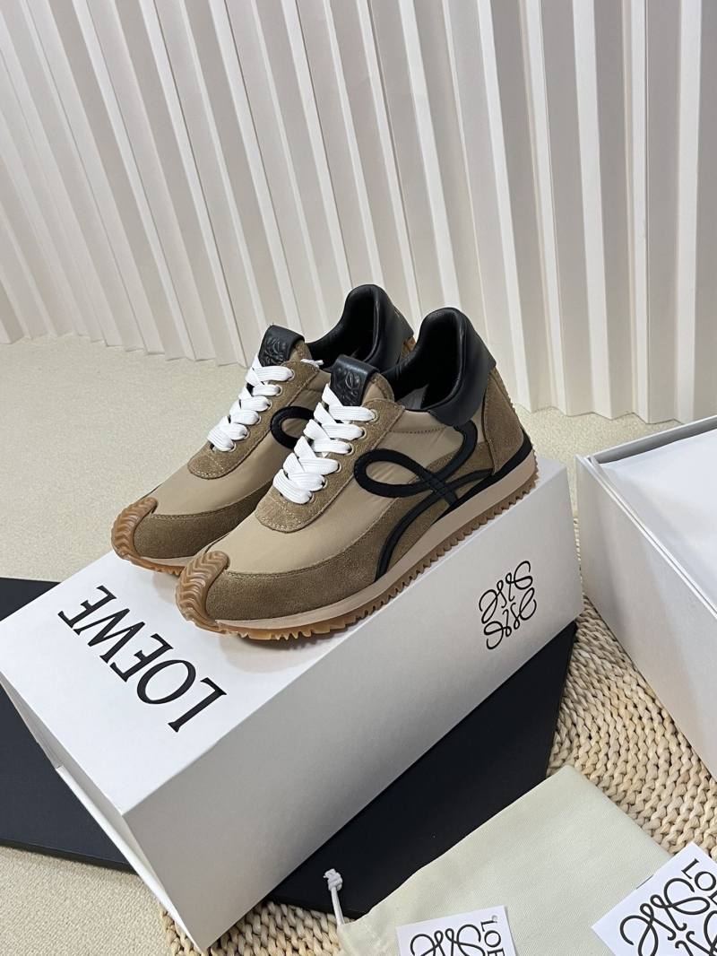 Loewe Sneakers